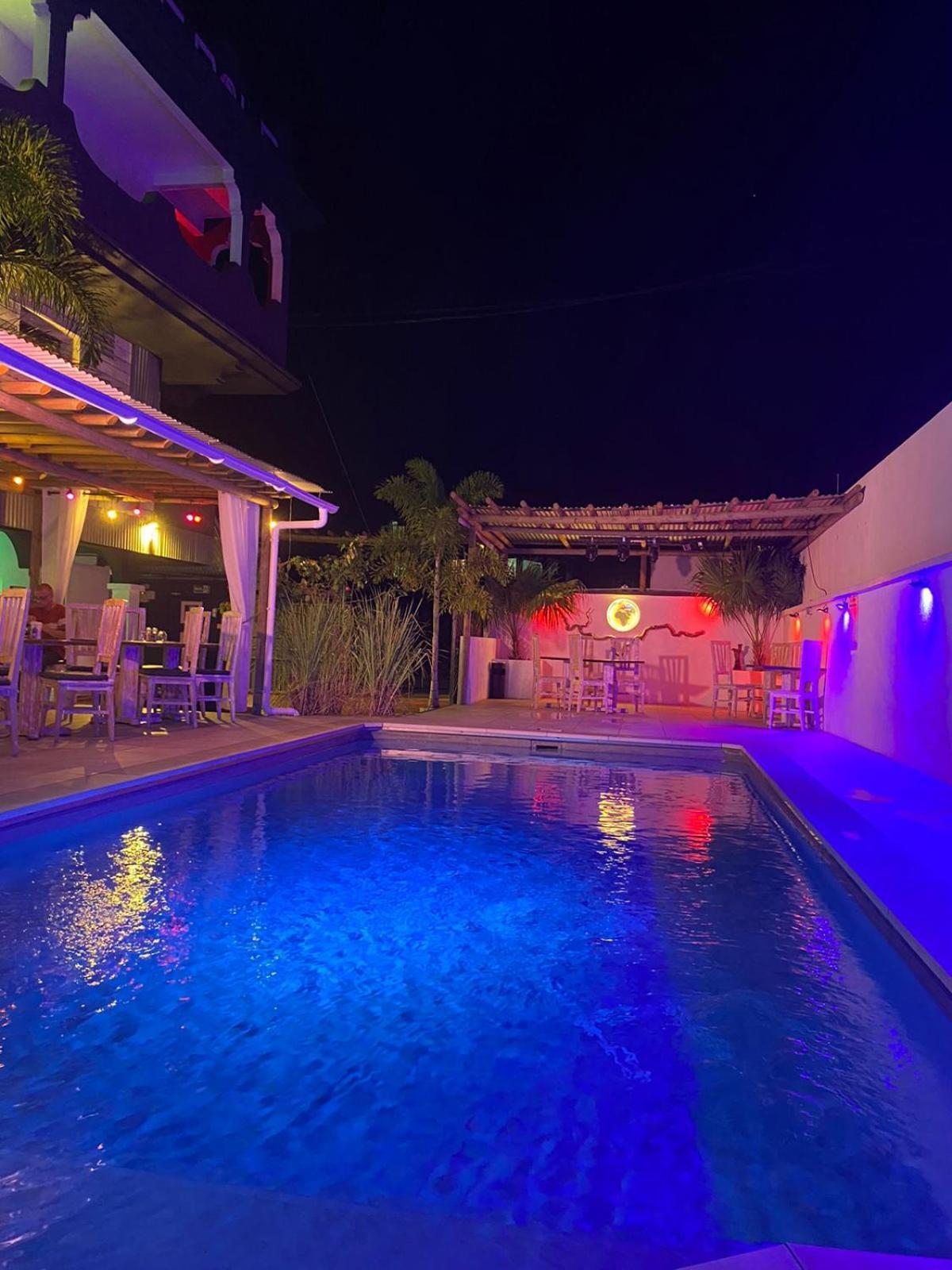 Le Pole Hotel Grand Baie Exterior photo